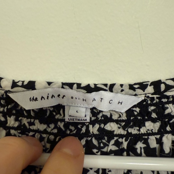 2/$15 The Nines by HATCH Black & White Floral Maternity 3/4 Length Sleeve Blouse - Picture 10 of 12